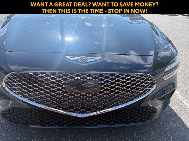 Used 2025 Genesis G70 2.5T AWD/4WD image 5