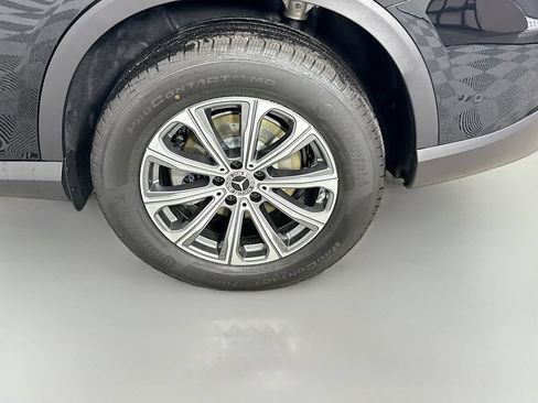Used 2026 Mercedes-Benz GLC 300 4MATIC image 32
