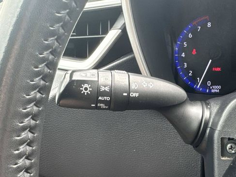 Used 2020 Toyota Corolla XSE FWD image 24
