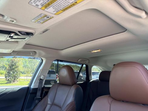 Used 2022 Subaru Outback Touring XT image 23