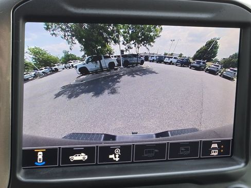 Used 2020 Chevrolet Silverado 3500 LTZ AWD/4WD image 28