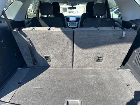 Certified 2023 Ford Explorer XLT image 16