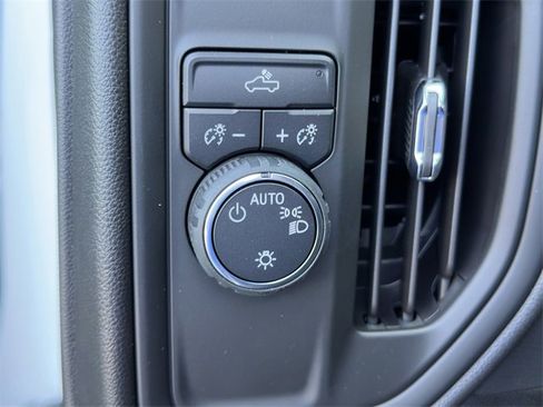 New 2026 Chevrolet Silverado 1500 W/T image 17