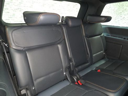 Used 2026 Ford Expedition Tremor AWD/4WD image 14