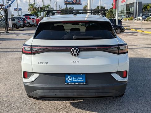 Used 2023 Volkswagen ID.4 2WD image 5
