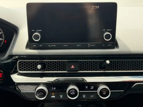 Used 2022 Honda Civic LX image 14