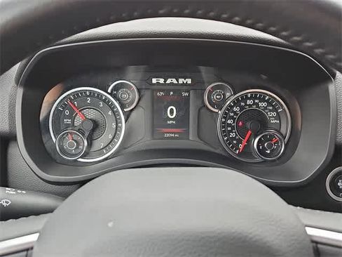 Used 2024 RAM 2500 Big Horn w/ Bed Utility Group image 17