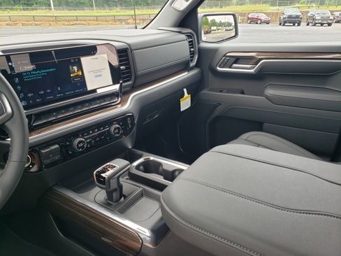 New 2026 Chevrolet Silverado 1500 LT AWD/4WD image 19