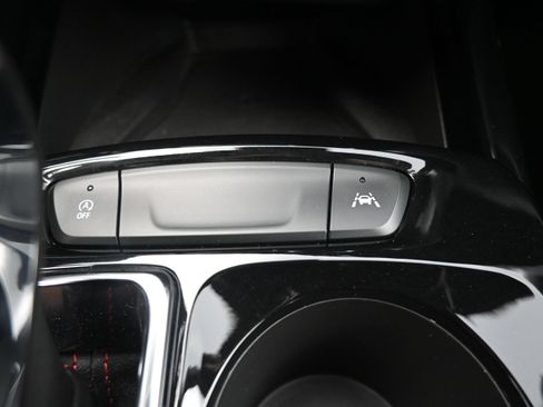 Used 2026 Chevrolet Trax RS w/ Sunroof Package FWD image 21