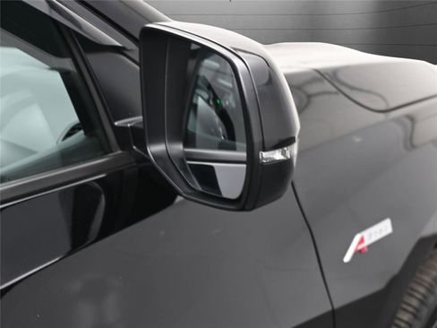 Used 2022 Acura RDX A-Spec image 17