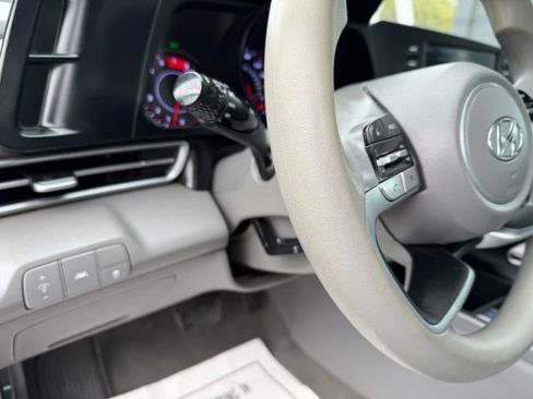 Used 2021 Hyundai Elantra SEL w/ Cargo Package image 13