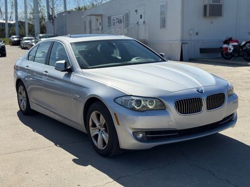 Used 2012 BMW 528i xDrive Sedan image 24