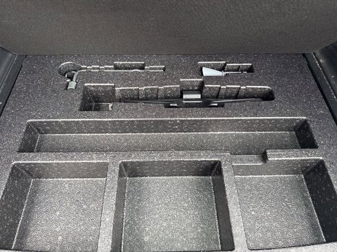 Used 2024 Honda HR-V Sport image 52