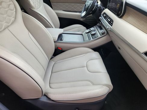 Used 2022 Hyundai Palisade Calligraphy image 14