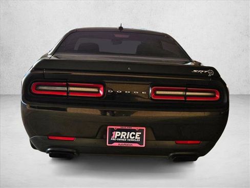 Used 2016 Dodge Challenger SRT Hellcat image 5