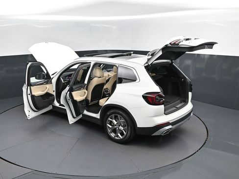 Certified 2024 BMW X3 sDrive30i w/ Convenience Package w/ZPA RWD image 47