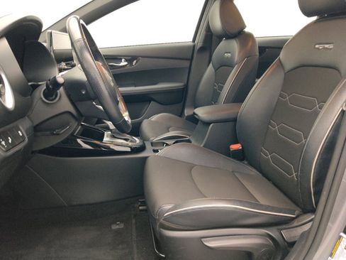 Used 2023 Kia Forte GT-Line w/ GT-Line Technology Package FWD image 17