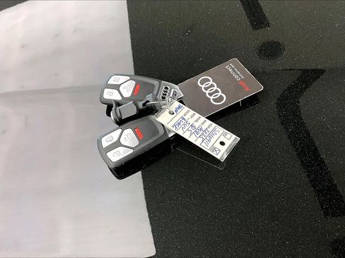 Used 2025 Audi Q5 2.0T Premium Plus w/ Premium Plus Package AWD/4WD image 15