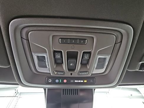 Used 2024 GMC Sierra 2500 Denali w/ Technology Package image 23