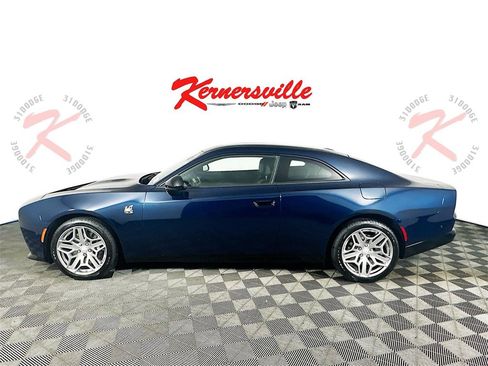 New 2026 Dodge Charger Daytona Scat Pack image 4