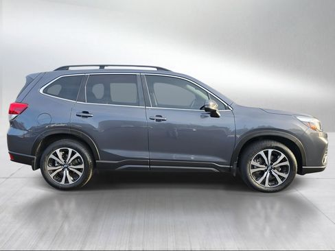 Used 2021 Toyota Tacoma TRD Sport image 2