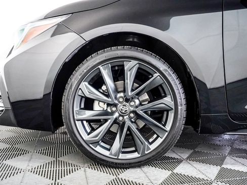 Used 2025 Toyota Corolla SE image 6