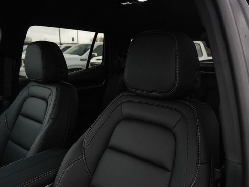 New 2026 GMC Terrain Elevation w/ Elevation Premium Package image 19