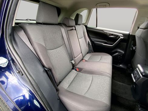 Used 2024 Toyota RAV4 XLE FWD image 19
