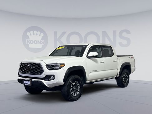 Used 2021 Toyota Tacoma TRD Off-Road w/ Technology Package image 1