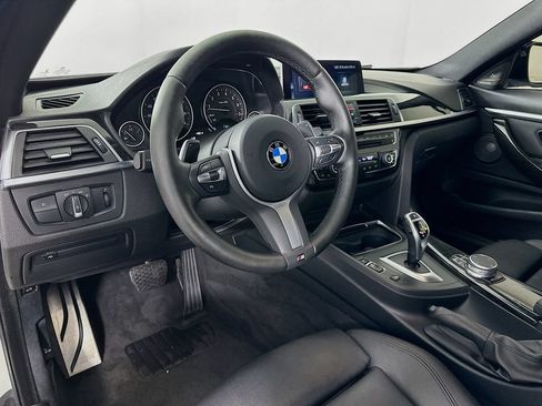 Used 2019 BMW 430i Coupe w/ M Sport Package RWD image 9