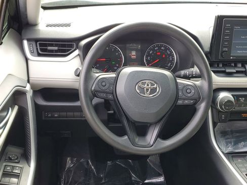 Certified 2021 Toyota RAV4 XLE w/ Convenience Package AWD/4WD image 12