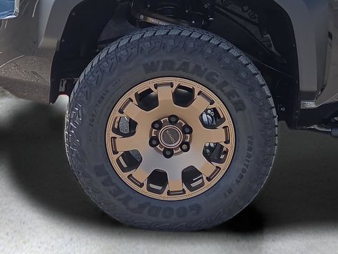 New 2026 Toyota Tacoma 4x4 Double Cab Hybrid image 9