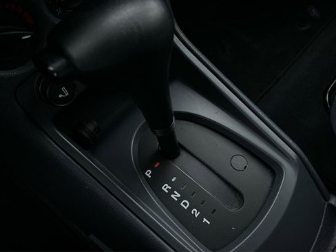 Used 2011 Ford Transit Connect XLT Premium image 26