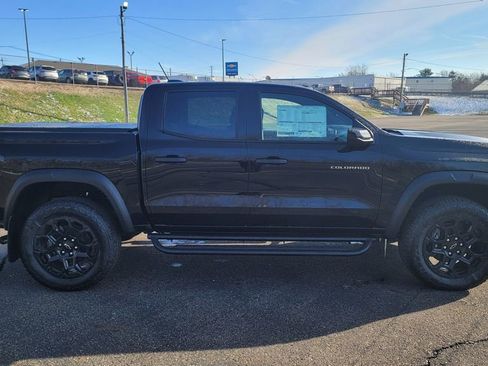 New 2026 Chevrolet Colorado Trail Boss AWD/4WD image 14