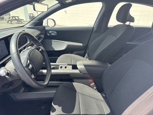 Used 2024 Hyundai Ioniq 6 SE image 22