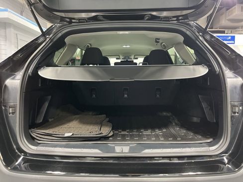 Used 2024 Subaru Outback Premium image 34