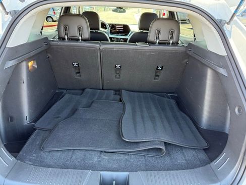 Used 2025 Chevrolet Trax LT image 17