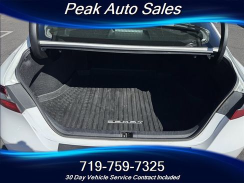 Used 2023 Toyota Camry SE image 27