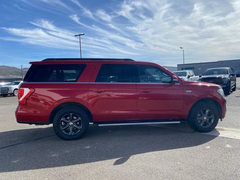 Used 2020 Ford Expedition Max XLT w/ FX4 Off-Road Package image 18