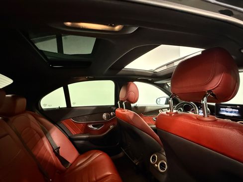 Used 2015 Mercedes-Benz C 400 4MATIC image 47