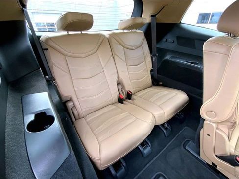 Used 2022 Cadillac XT6 Sport w/ Platinum Package image 28