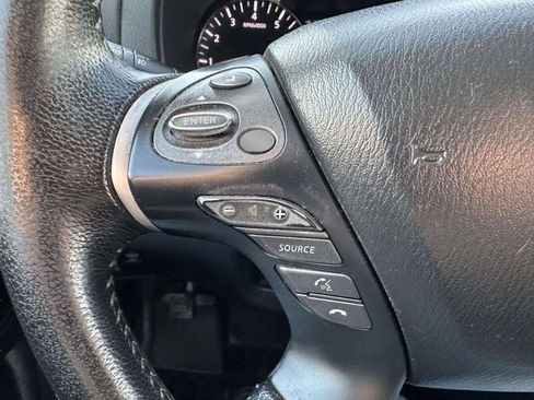 Used 2013 Nissan Pathfinder SL AWD/4WD image 26