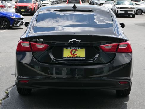 Used 2023 Chevrolet Malibu LS w/ LPO, Floor Liner Package FWD image 5