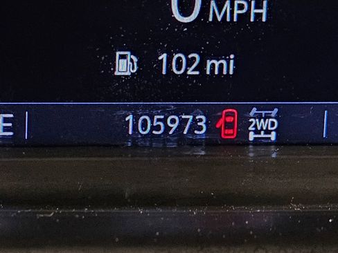 Used 2021 Chevrolet Silverado 1500 LT image 27