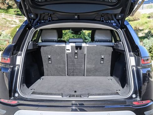 Used 2020 Land Rover Range Rover Evoque S image 32