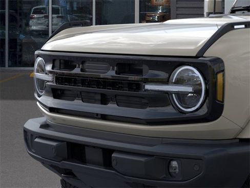 New 2025 Ford Bronco Outer Banks image 19
