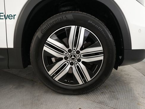 Used 2023 Mercedes-Benz EQB 250+ image 21