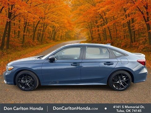 Used 2025 Honda Civic Sport image 7