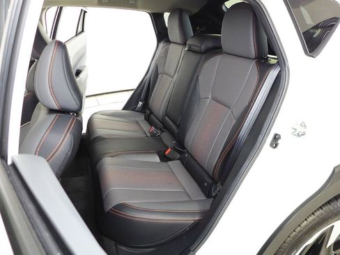 Certified 2025 Subaru Crosstrek 2.5i Limited w/ Crosstrek Mirror Package image 21