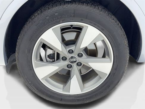 Used 2022 Audi Q5 2.0T Premium image 56